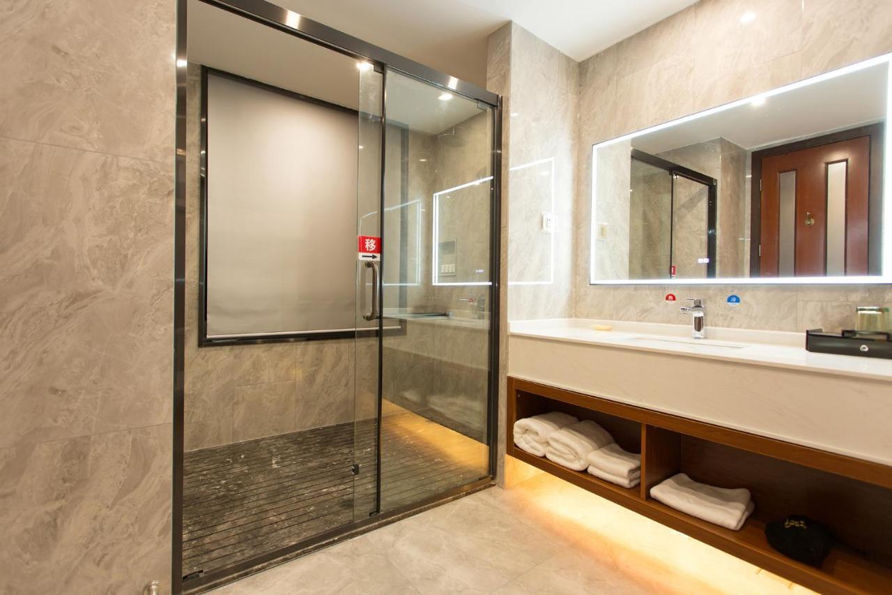 Guangzhou Nan Guo Hotel Extérieur photo